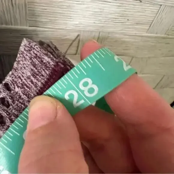 Victoria Secret PINK Seamless Leggings S Purple activewear athleisure - Picture 9 of 10